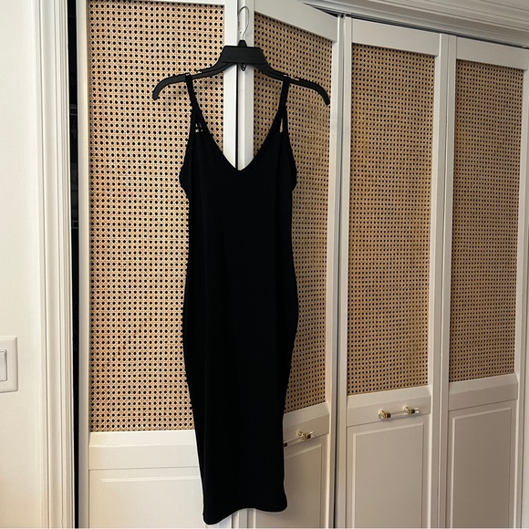 Leith Body Con Dress - Picture 1 of 5